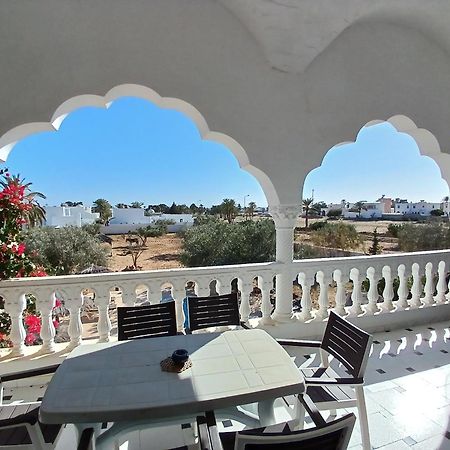 Aghīr Menzel Churasco Djerba מראה חיצוני תמונה