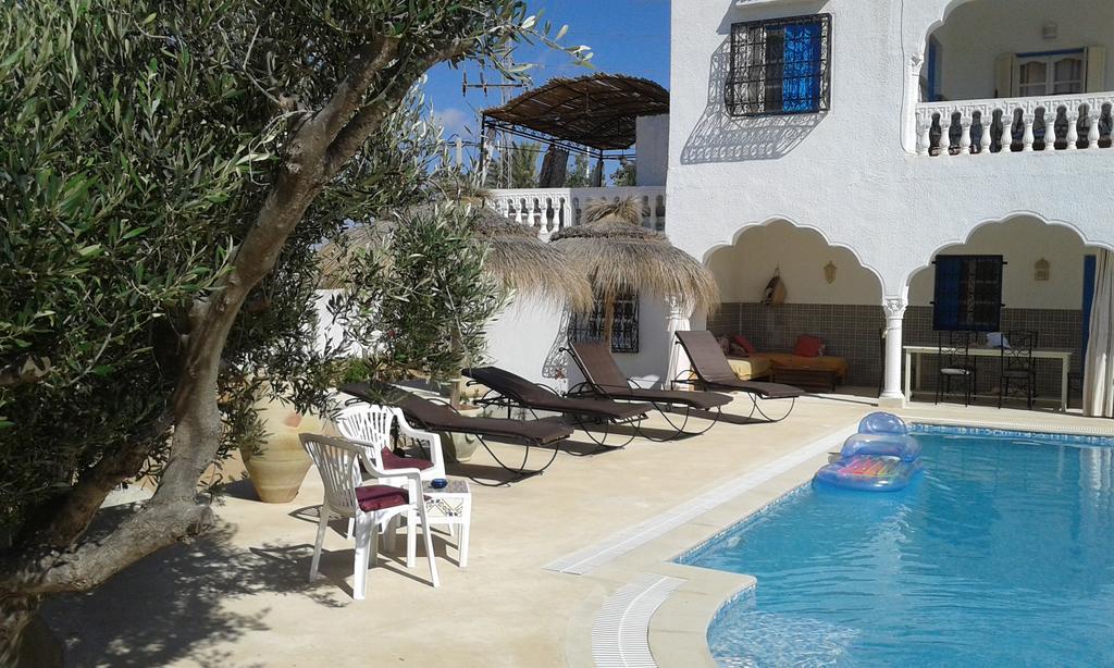 Aghīr Menzel Churasco Djerba מראה חיצוני תמונה