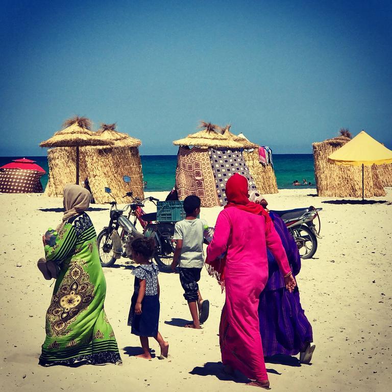 Aghīr Menzel Churasco Djerba מראה חיצוני תמונה