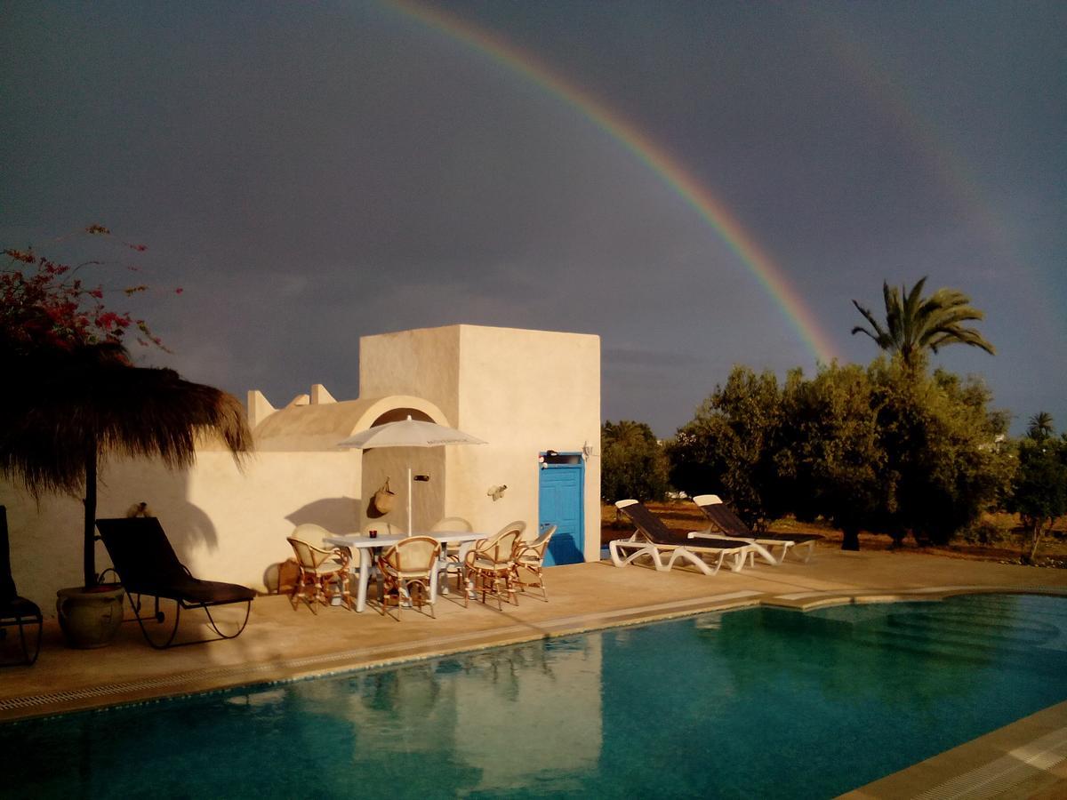 Aghīr Menzel Churasco Djerba מראה חיצוני תמונה