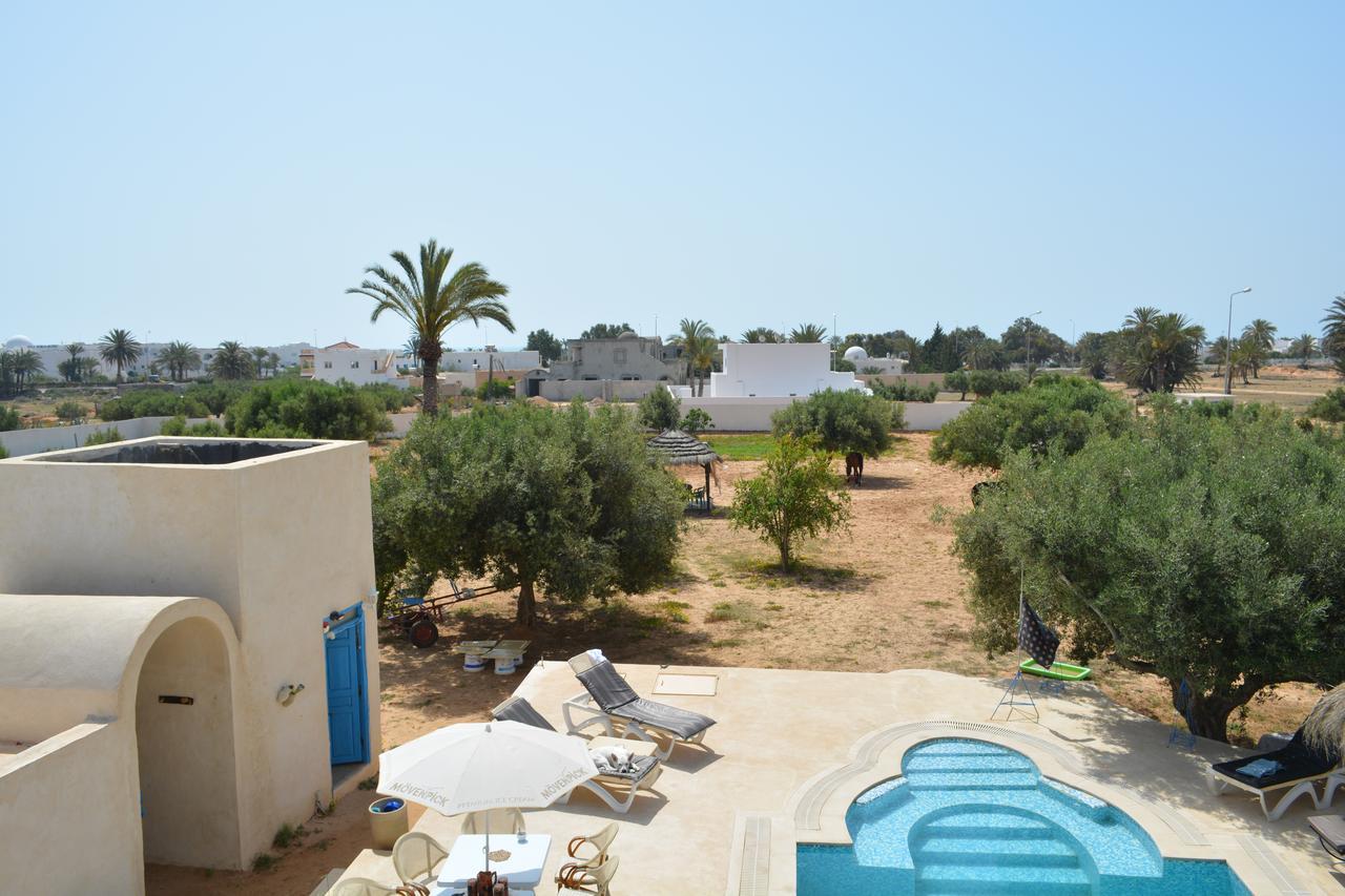 Aghīr Menzel Churasco Djerba מראה חיצוני תמונה