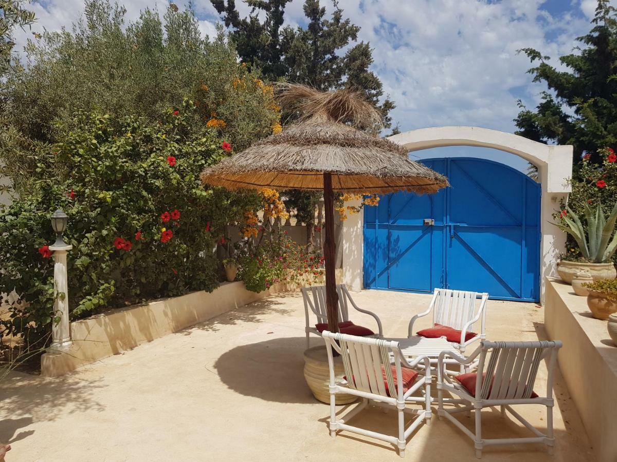 Aghīr Menzel Churasco Djerba מראה חיצוני תמונה