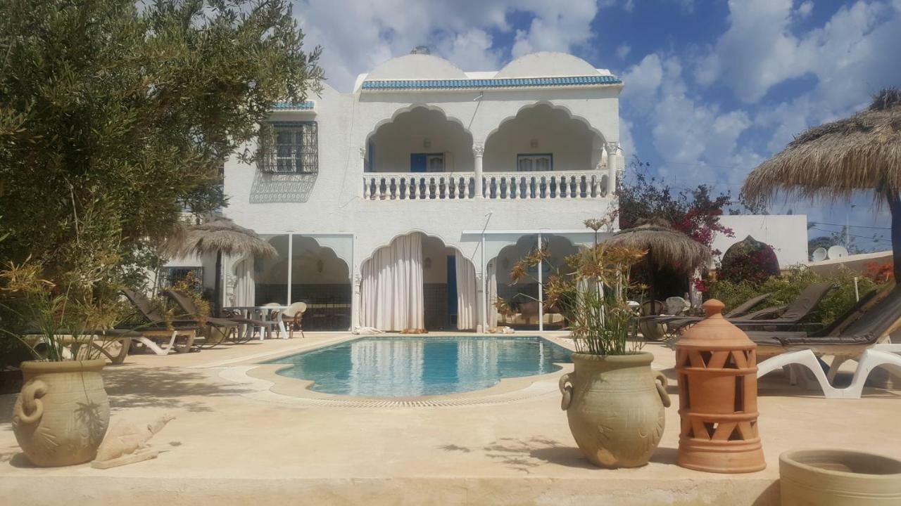 Aghīr Menzel Churasco Djerba מראה חיצוני תמונה